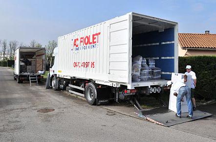 Camion de déménagement AC Fiolet